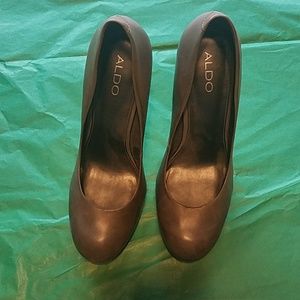 aldo grey pumps